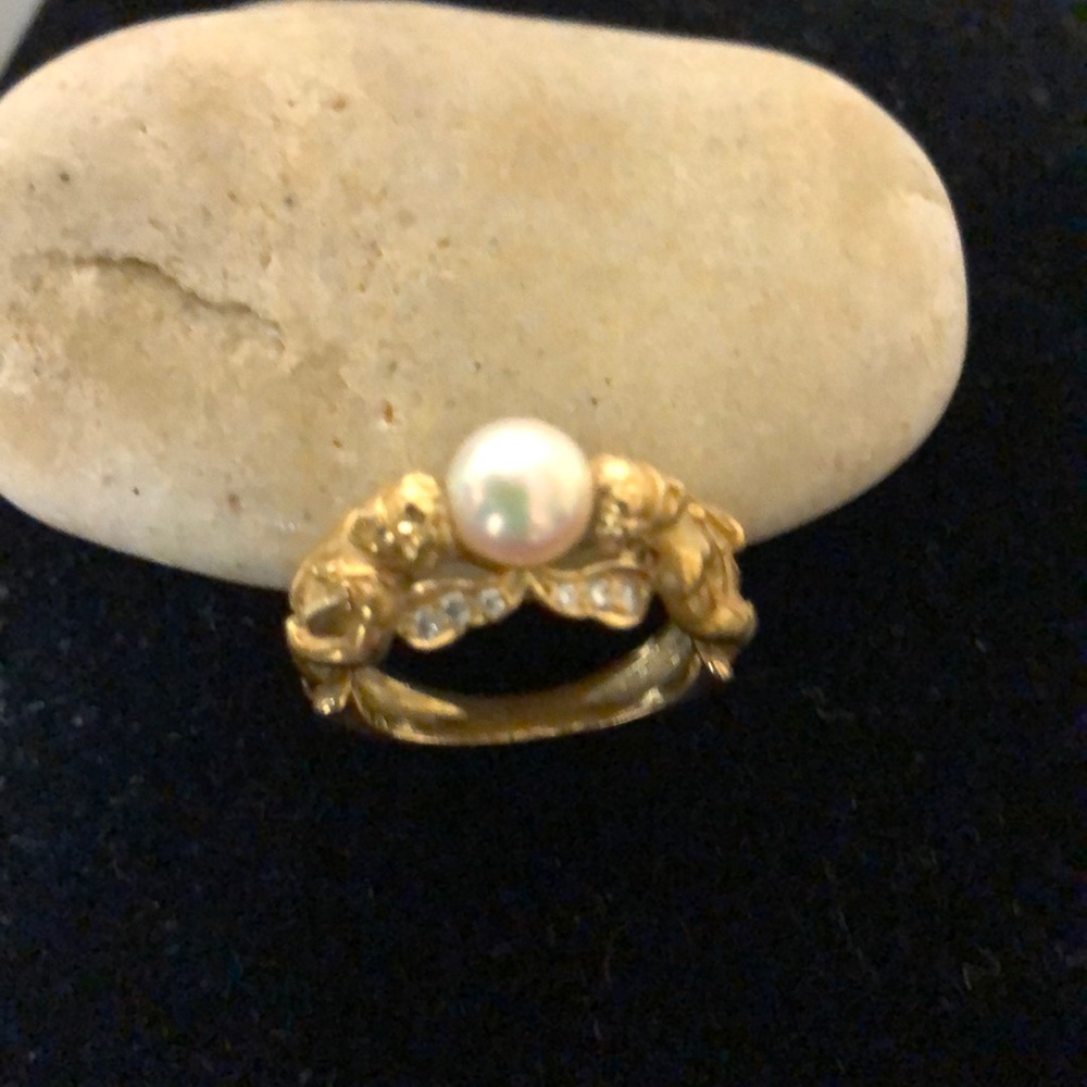 Deal Of The Day!! Carrera y Carrera Cherub Ring
